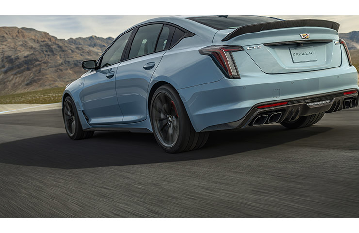 El paquete Precision del CT5-V Blackwing incluye llantas de alto desempeño con un diseño exclusivo